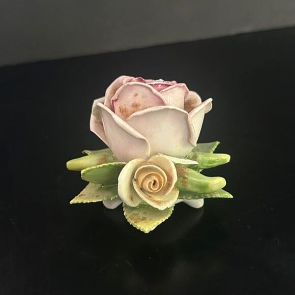 Vintage Handarbeit KSK Porcelain Pink Rose/Yellow Rose Bud/Green Leaves - Picture 2 of 3